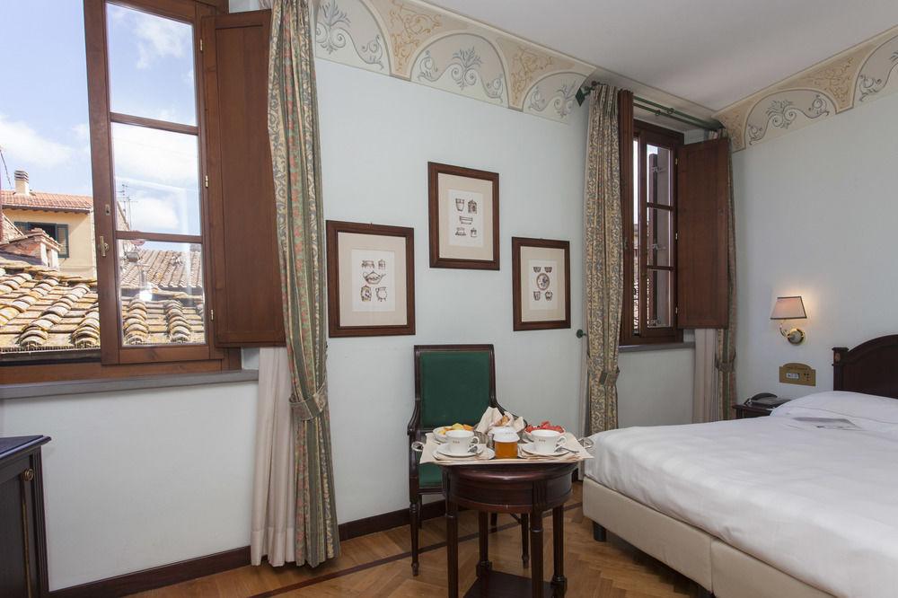 Unahotels Palazzo Mannaioni Toscana モンタイオーネ エクステリア 写真