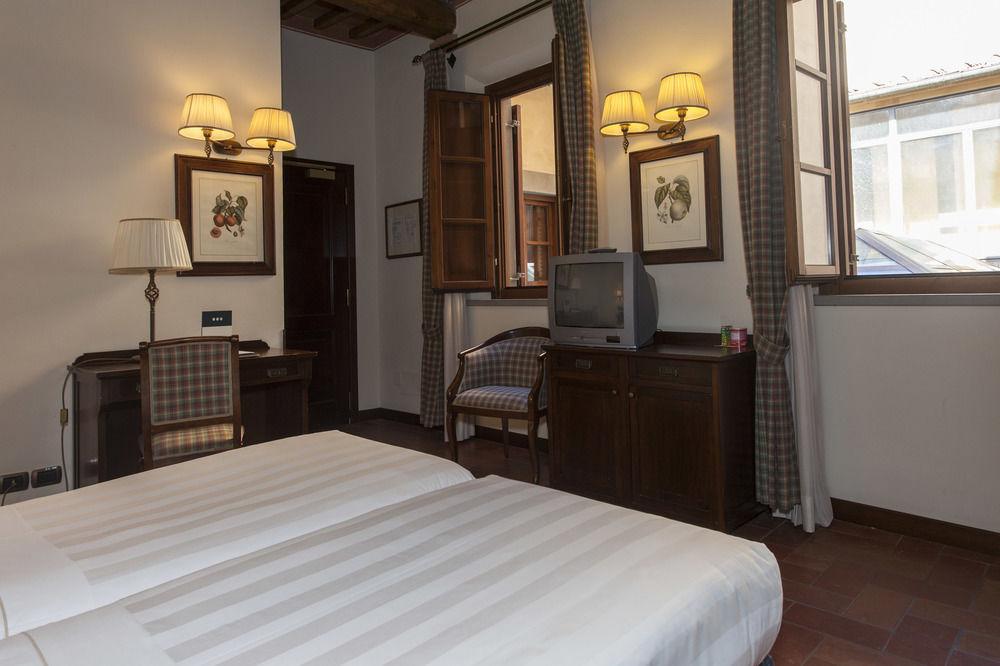 Unahotels Palazzo Mannaioni Toscana モンタイオーネ エクステリア 写真