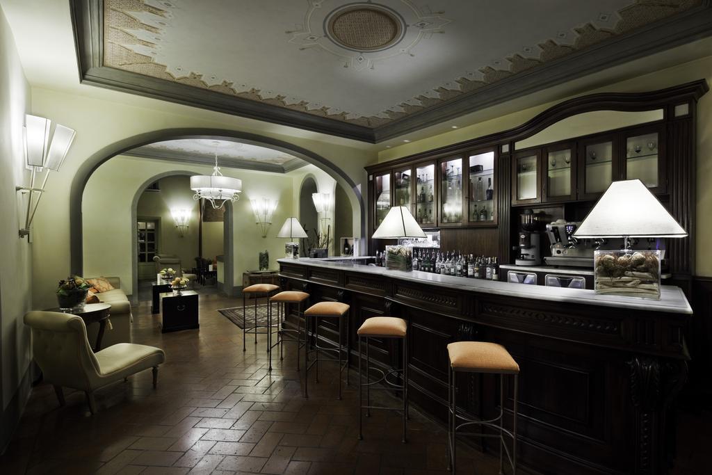 Unahotels Palazzo Mannaioni Toscana モンタイオーネ エクステリア 写真