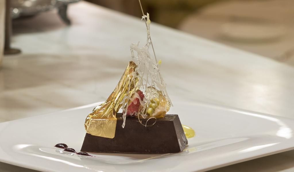 Unahotels Palazzo Mannaioni Toscana モンタイオーネ エクステリア 写真