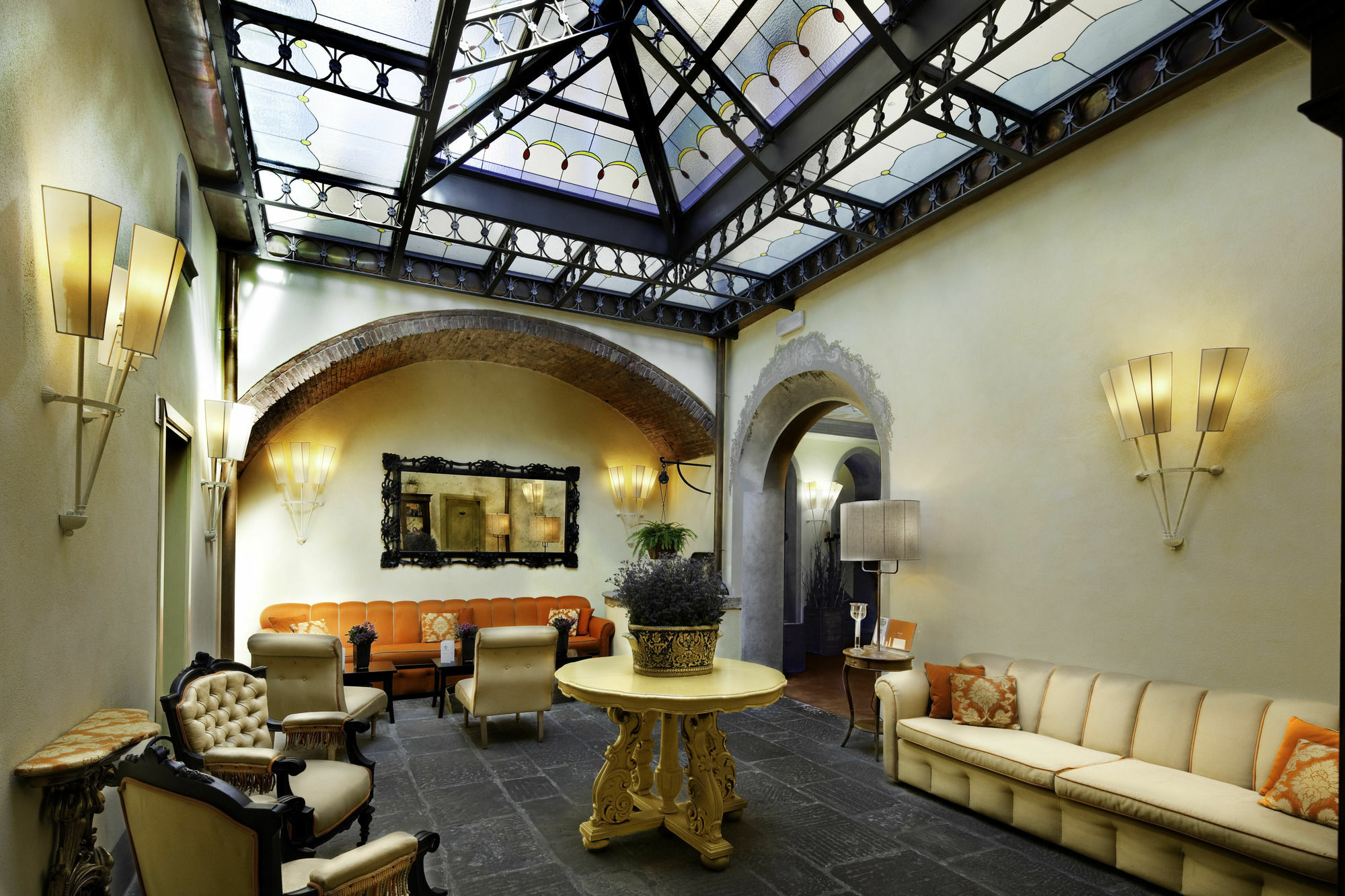 Unahotels Palazzo Mannaioni Toscana モンタイオーネ エクステリア 写真